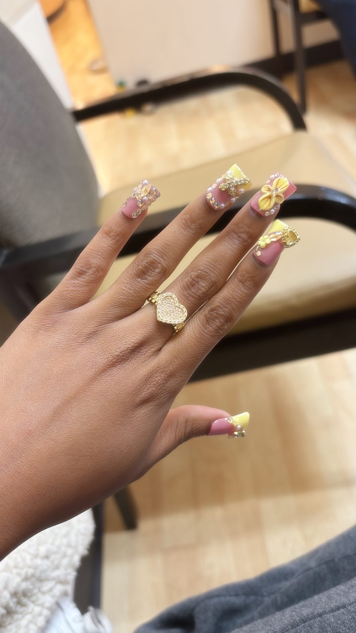 Yellow & Gold Press On Nails